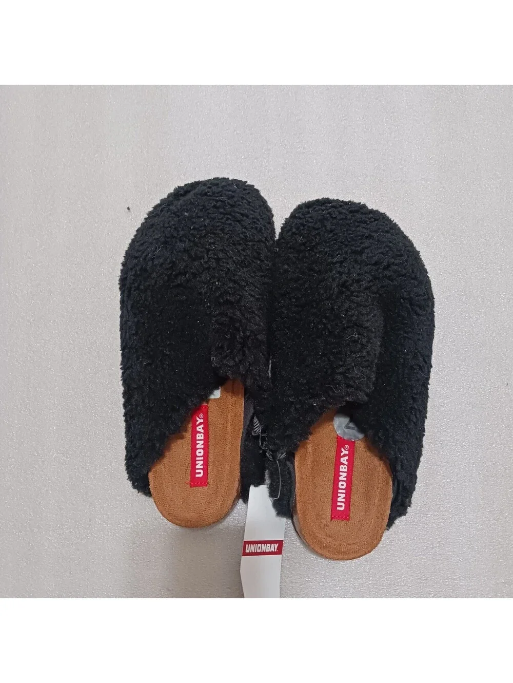 Slippers Unionbay Women's Black Faux Fur Slippers Size 7 - Picture 1 of 4